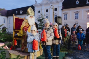 Nikolausfeier Kinder Kaiserhof